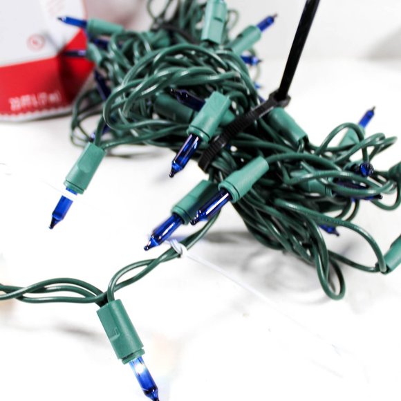 Blue Indoor Outdoor Christmas String Lights 1 Box 100 CT - Picture 6 of 8